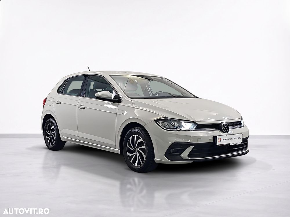 Volkswagen Polo - 8