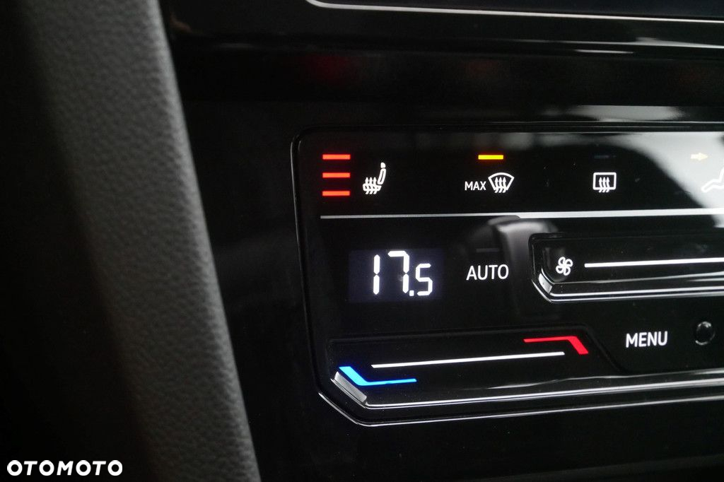 Volkswagen Passat 2.0 TSI Business DSG - 21