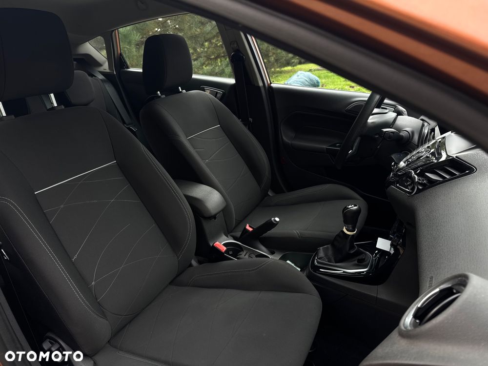 Ford Fiesta - 9