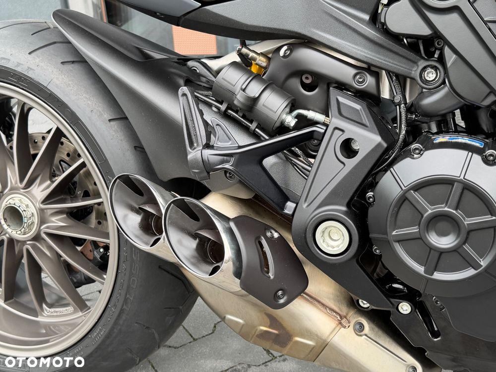 Ducati Diavel - 14