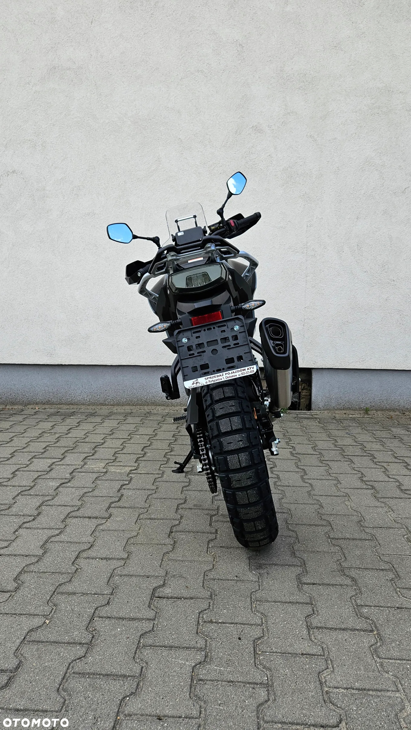 CFMoto MT - 22