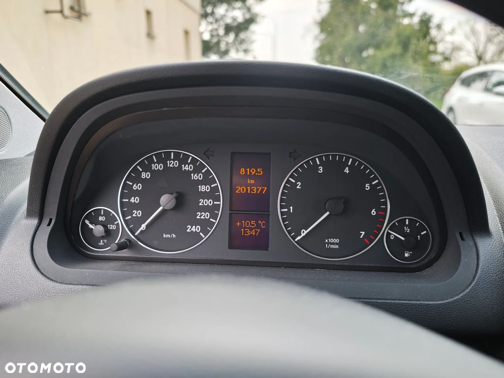 Mercedes-Benz Klasa A 150 Classic Edition 10 - 31