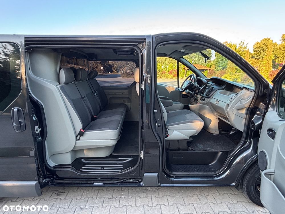 Opel Vivaro - 21