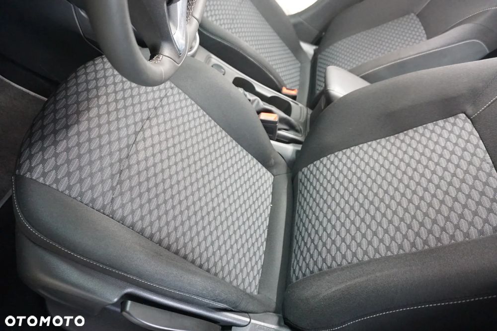 Opel Astra 1.6 CDTI Enjoy - 25