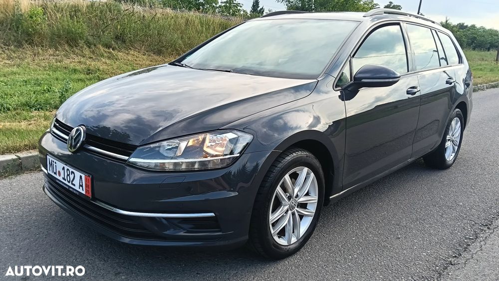 Volkswagen Golf 1.6 TDI Highline - 2