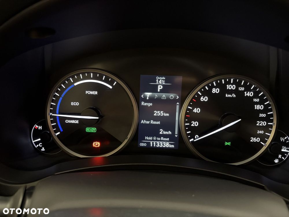 Lexus NX 300h Elegance 2WD - 19