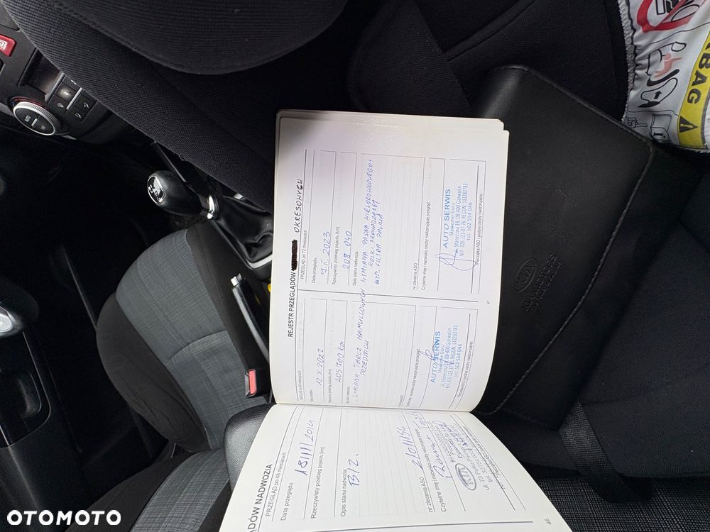 Kia Ceed - 15