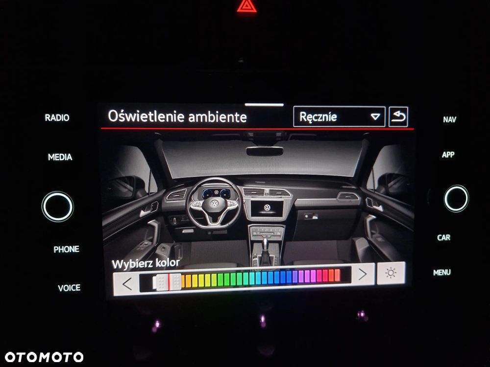 Volkswagen Tiguan 2.0 TDI SCR 4Mot Elegance DSG - 20