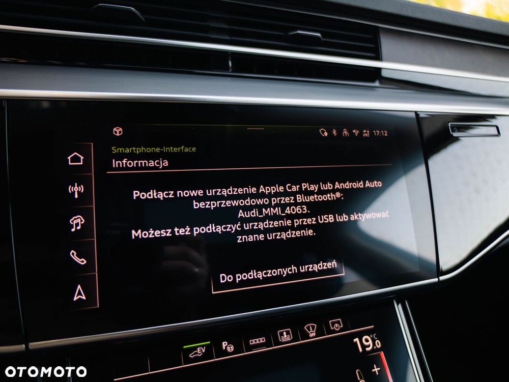Audi A8 - 35