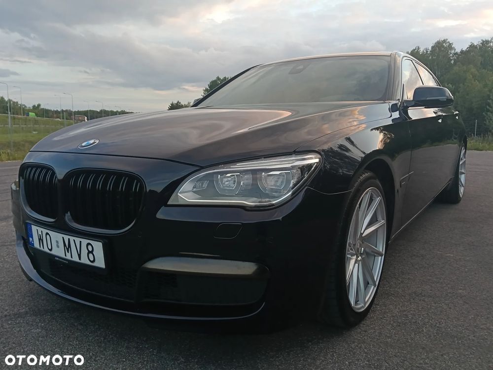 BMW Seria 7 - 22