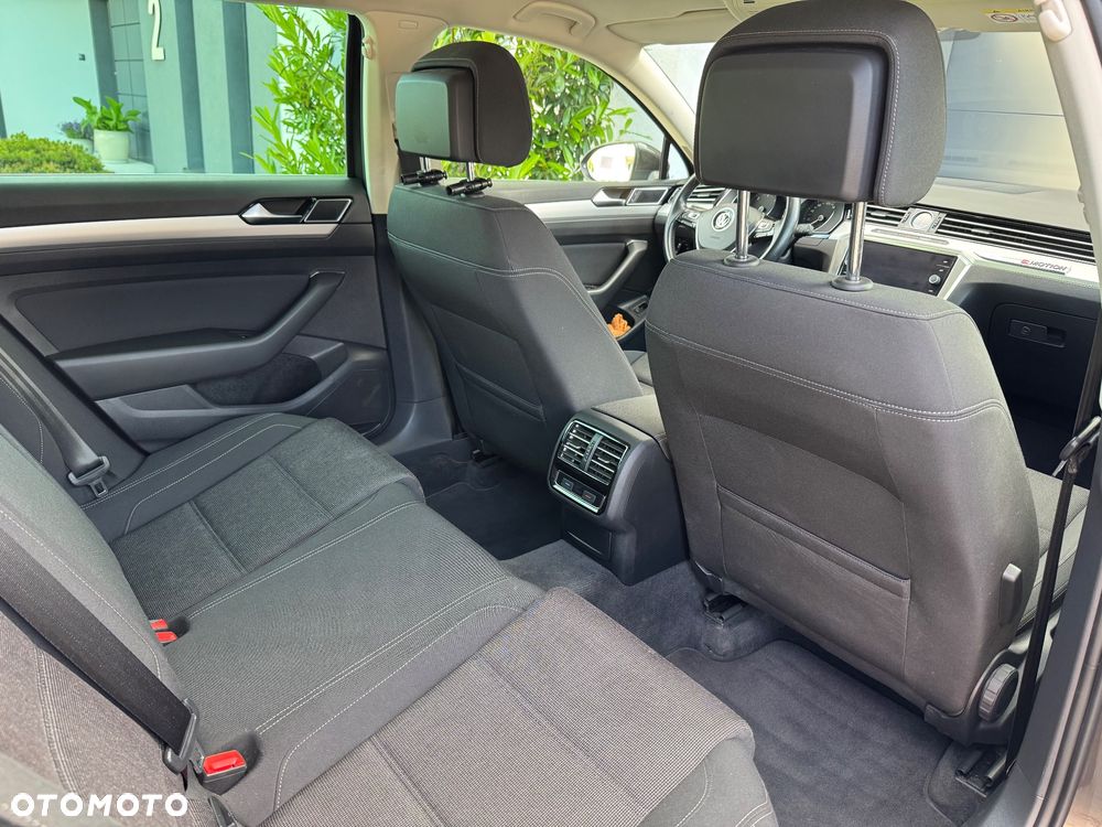 Volkswagen Passat Variant 2.0 TDI BMT SCR 4Mot Comfortline DSG7 - 28