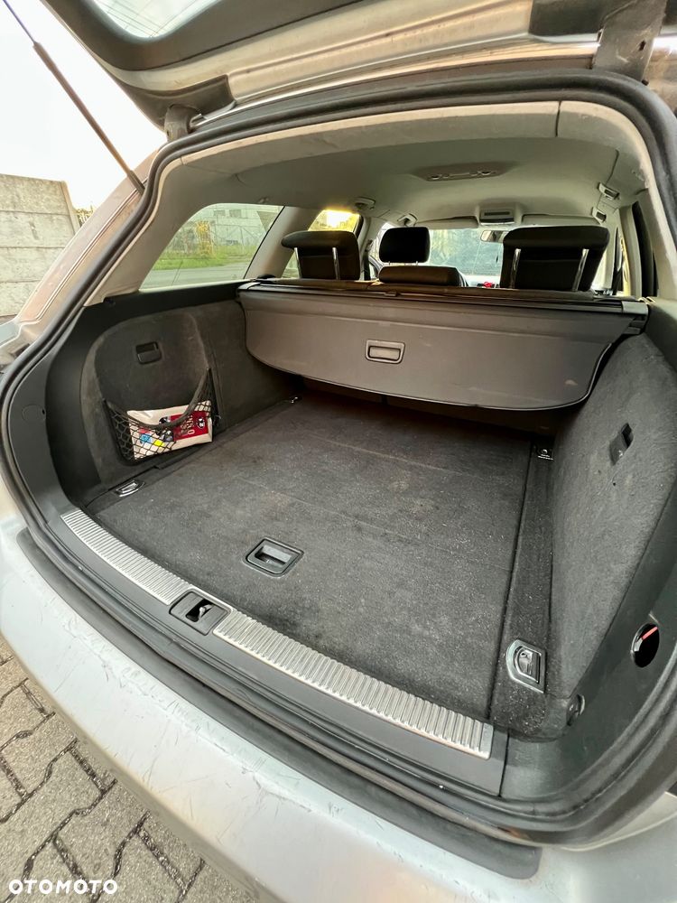 Audi A4 Avant 2.0 TDI - 17