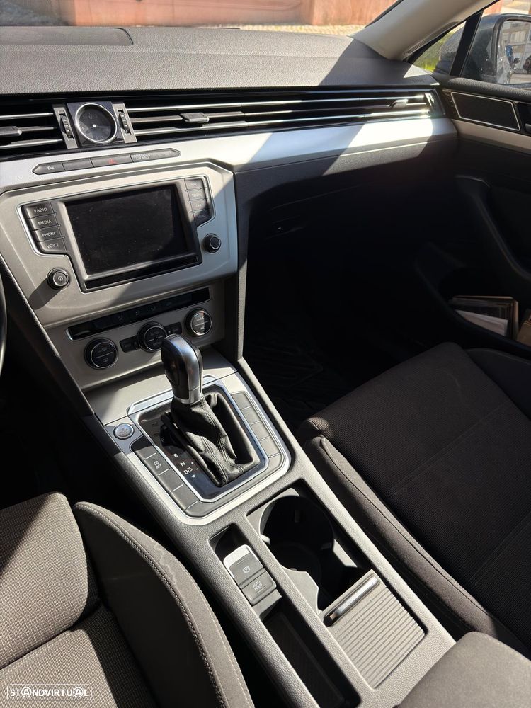 VW Passat