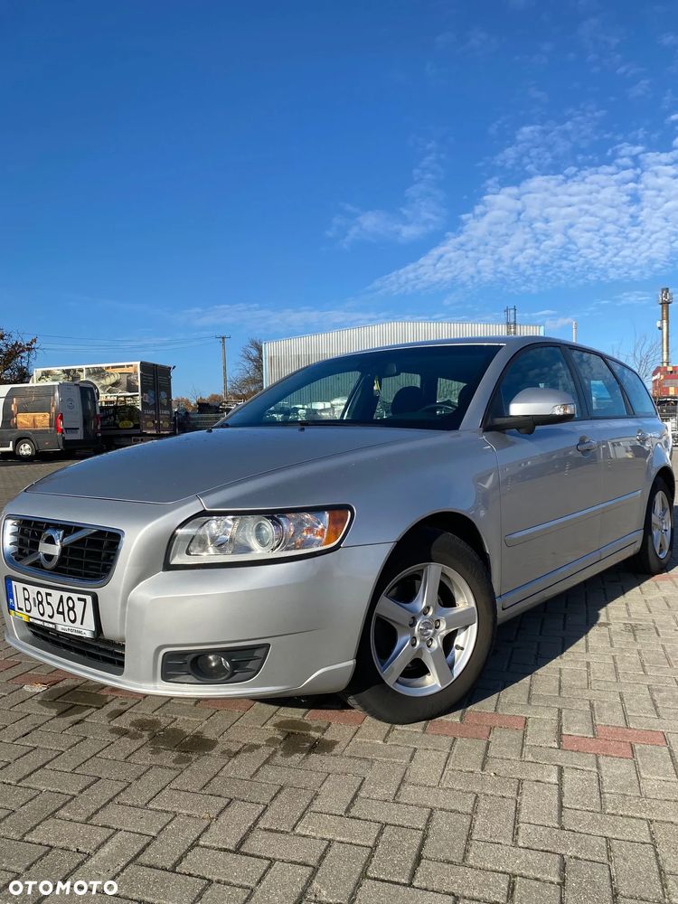 Volvo V50 D2 - 10