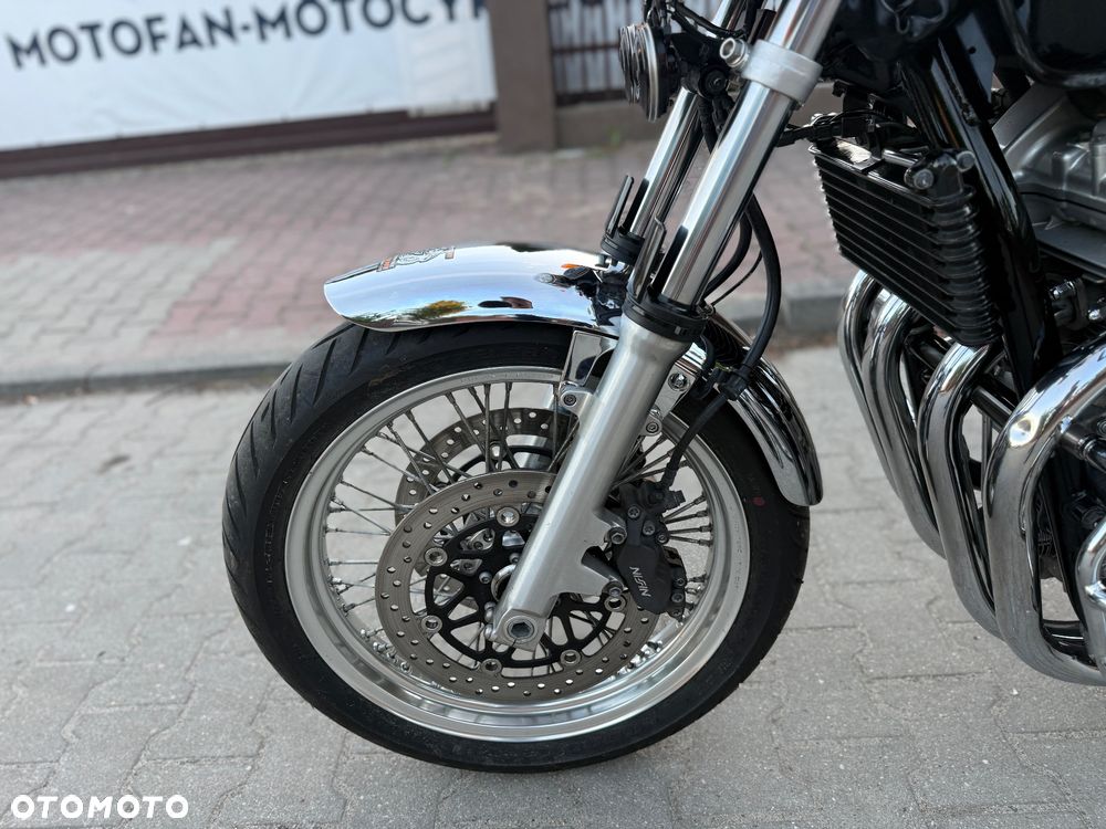 Honda CB - 25