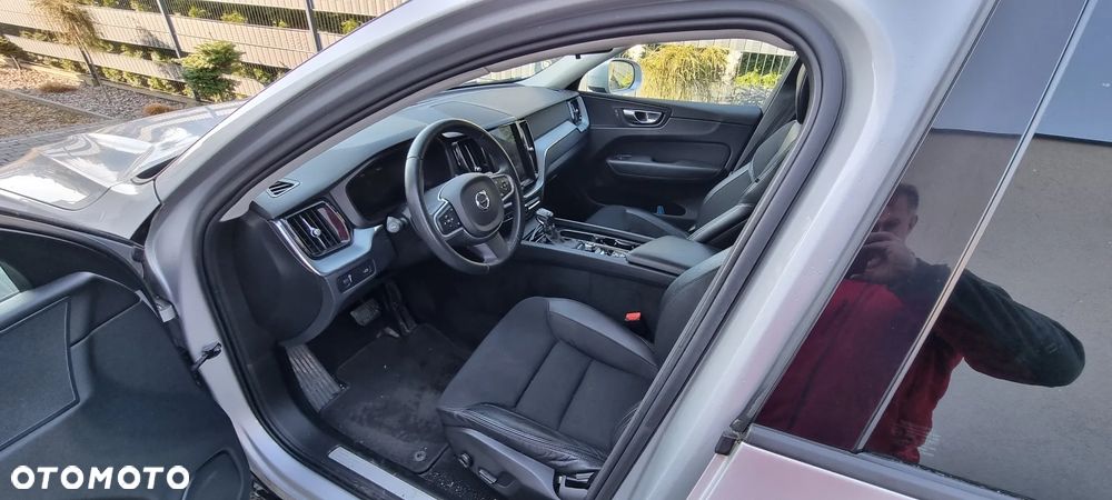Volvo XC 60 D4 AWD Geartronic Momentum - 13