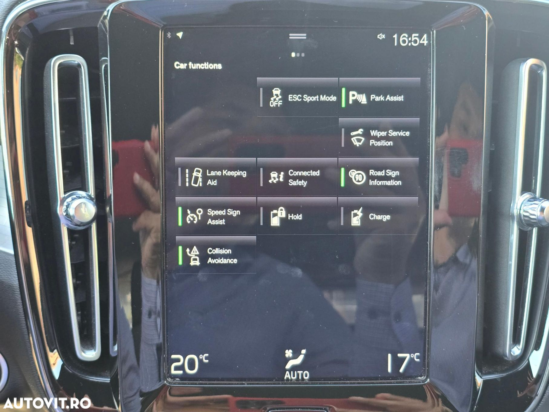 Volvo XC 40 Recharge T5 Twin Engine AT7 Inscription Expression - 24