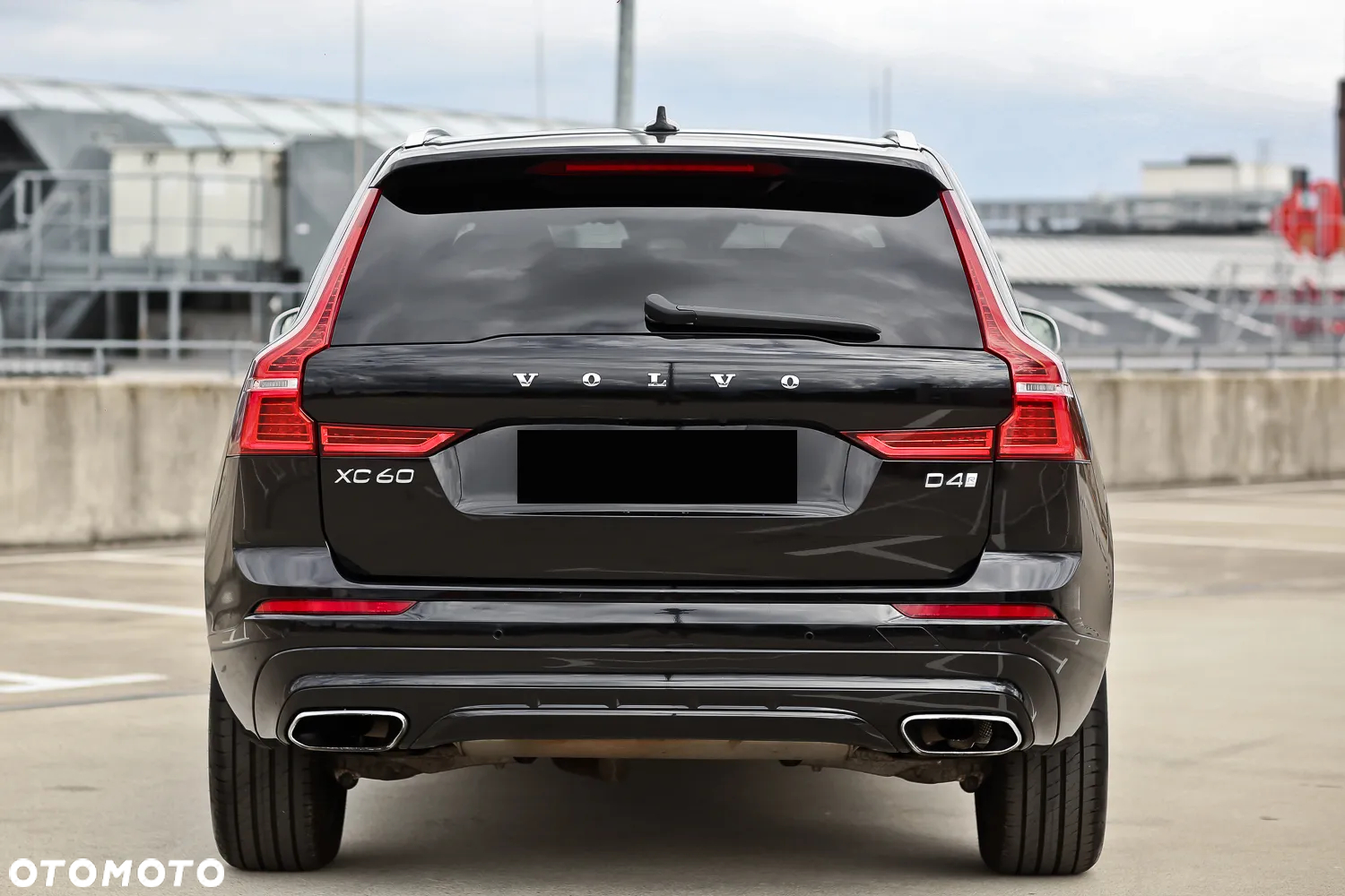 Volvo XC 60 D4 SCR AWD R-Design - 14