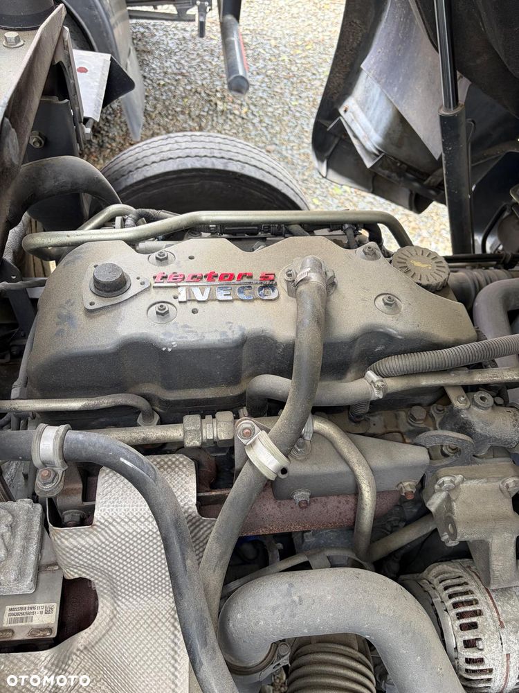 KOMPLETNY SILNIK IVECO EUROCARGO Tector 5 F4AFE411A Euro 6 - 1