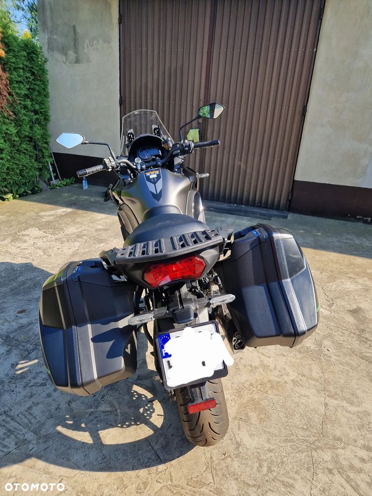Kawasaki Versys 1000 - 5