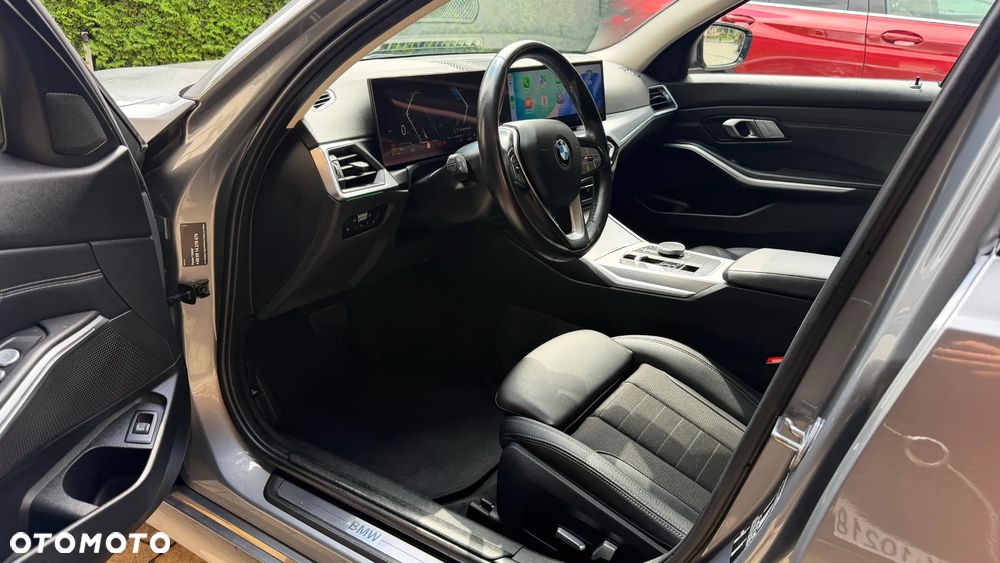 BMW Seria 3 320d M Sport Shadow sport - 16