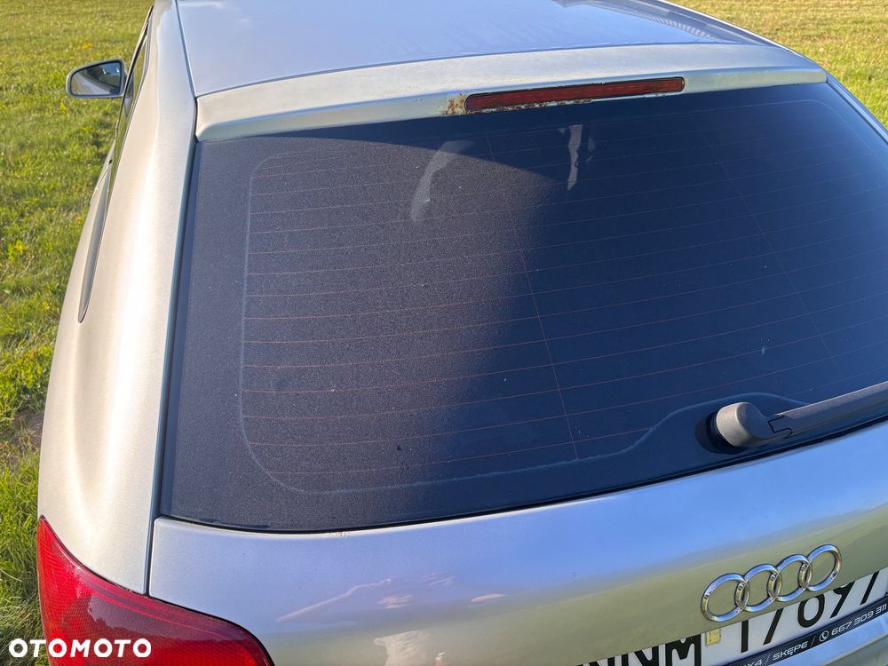 Audi A3 3-drzwiowe 1.9 TDI Ambiente - 10