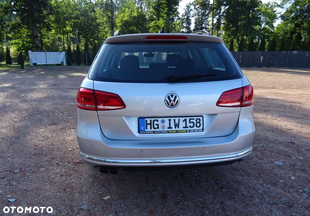 Volkswagen Passat - 8