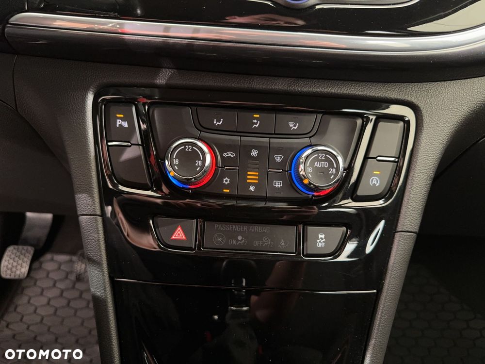 Opel Mokka X - 24
