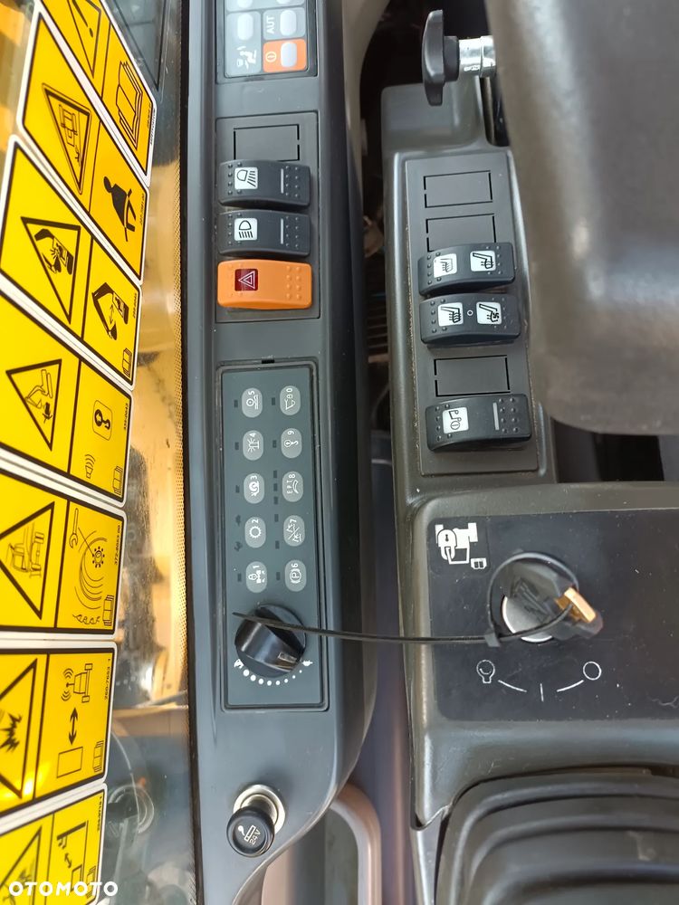 Caterpillar M313D - 22