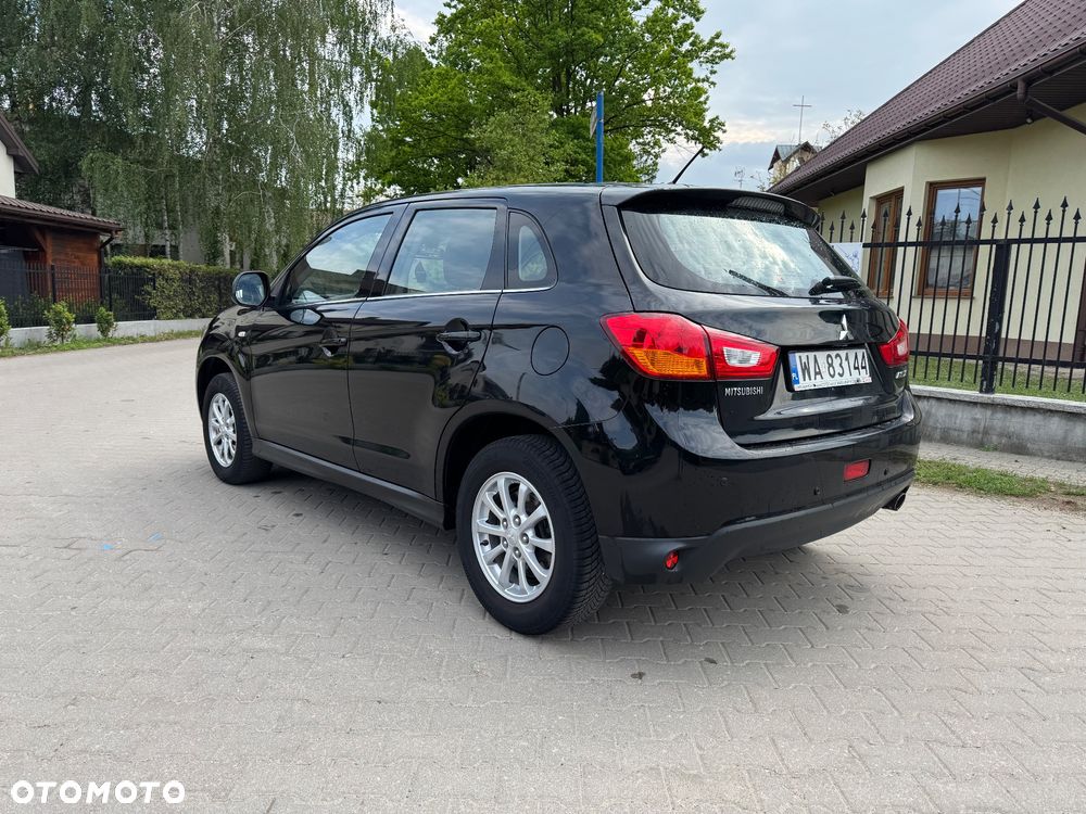 Mitsubishi ASX - 12