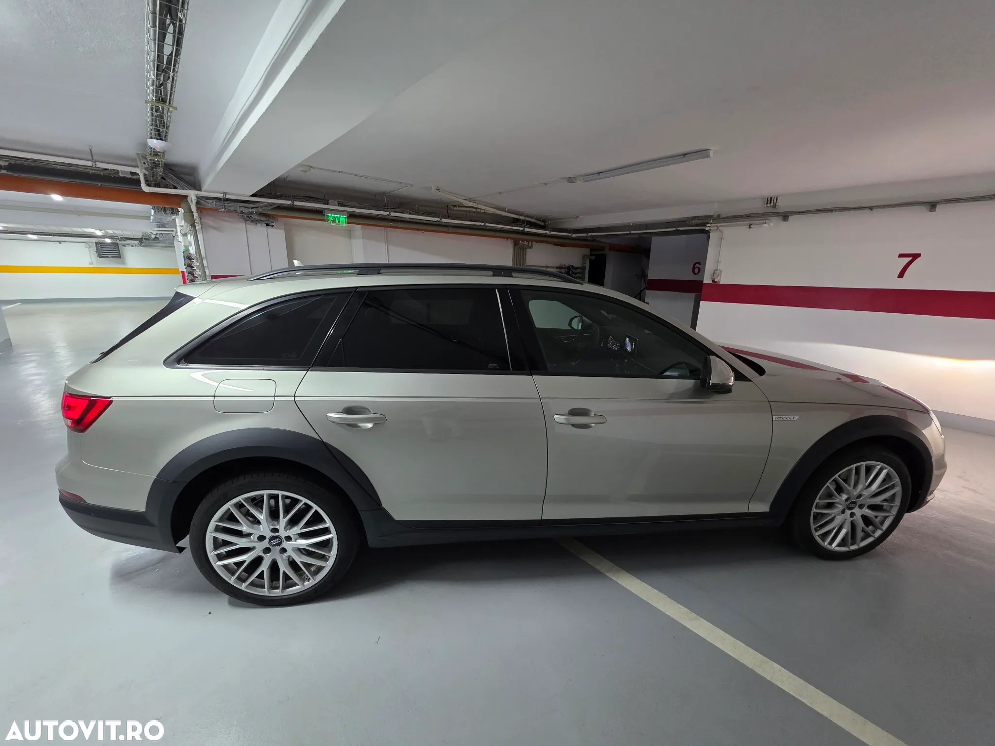 Audi A4 Allroad 2.0 TFSI Quattro S tronic - 26