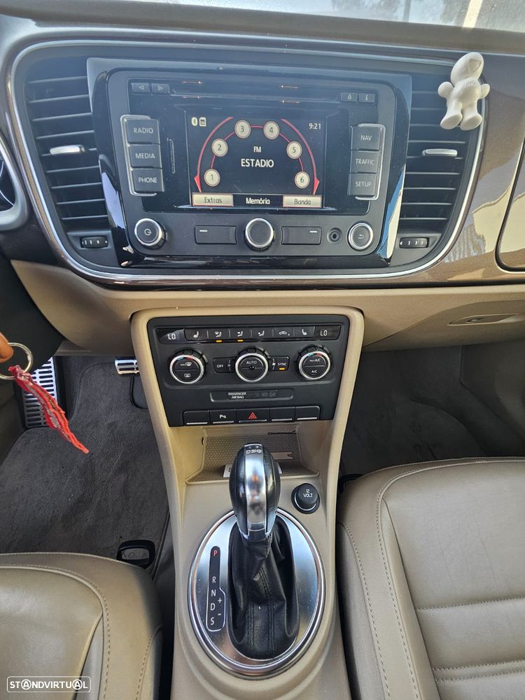 VW New Beetle Cabriolet 1.4 TSI DSG 70s - 21