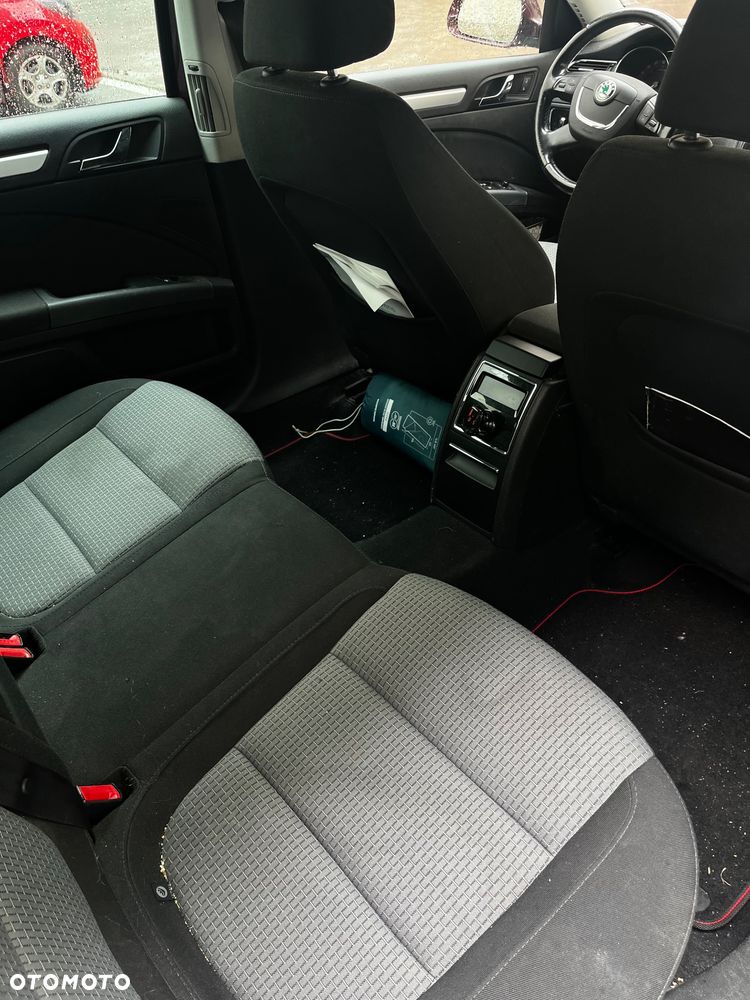 Skoda Superb 1.9 TDI Comfort - 12