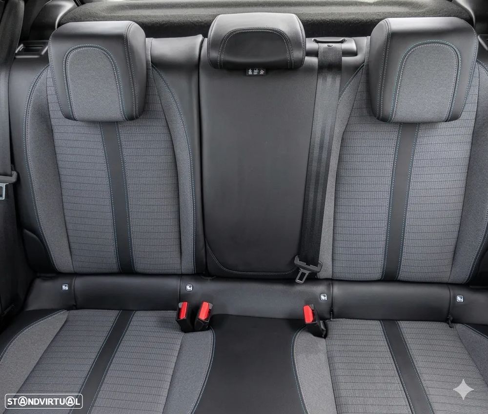 Peugeot 2008 1.2 PureTech Allure EAT8 - 8