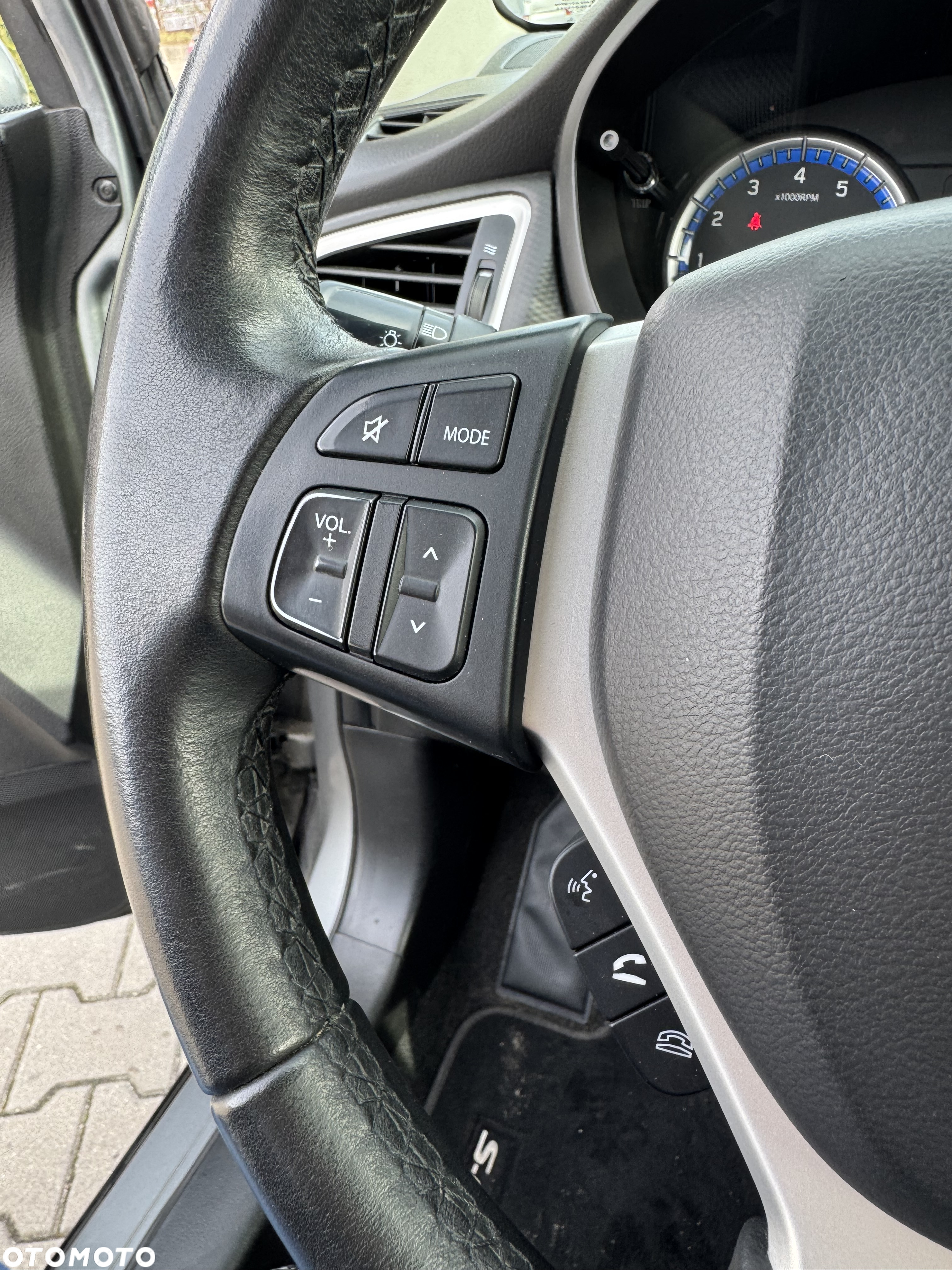 Suzuki SX4 S-Cross 1.6 Comfort - 25