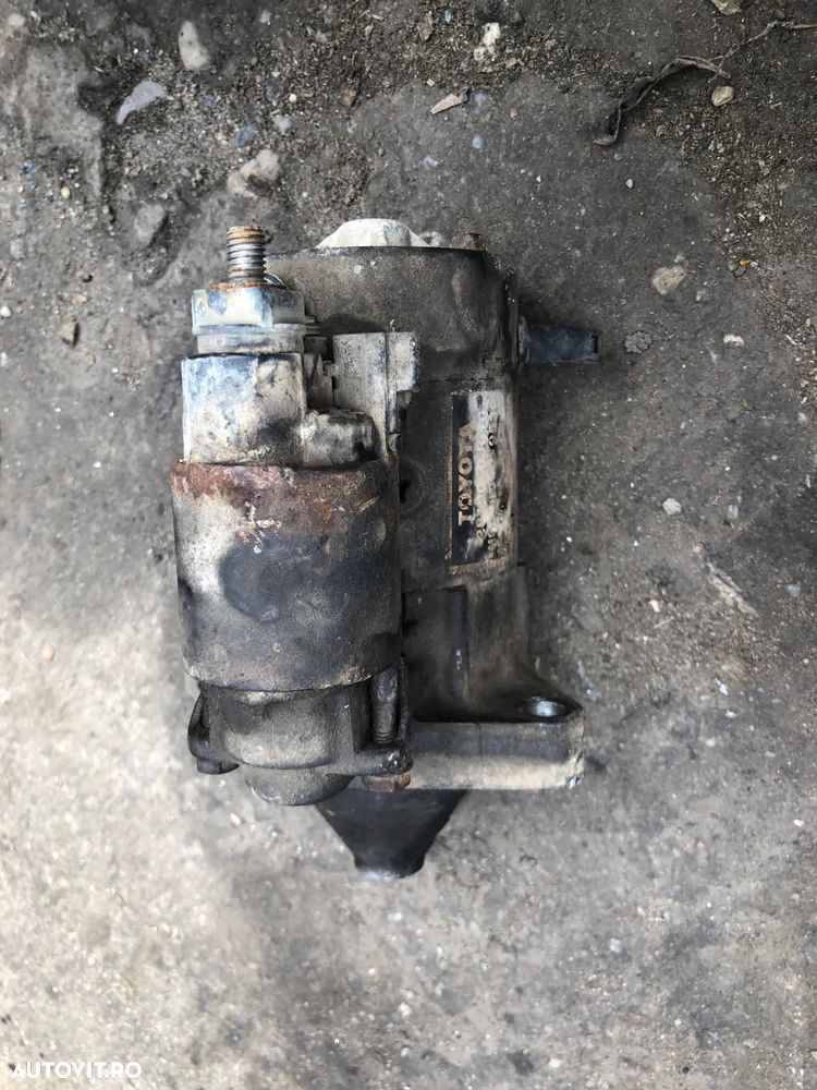 Electromotor Toyota Yaris 2003 benzina - 4