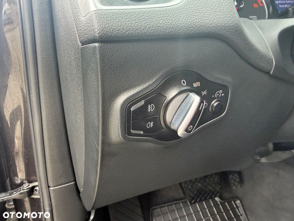 Audi Q5 2.0 TDI Quattro S tronic design - 22