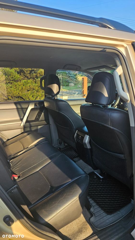 Toyota Land Cruiser LC 3.0 D-4D Prestige - 7