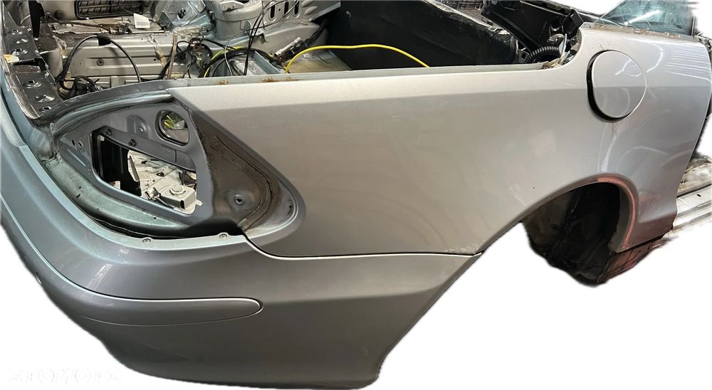 Błotnik tył tylny prawy lewy ćwiartka tylna prawa lewa OE Mercedes SL R230 W230 kolor C762 - 4