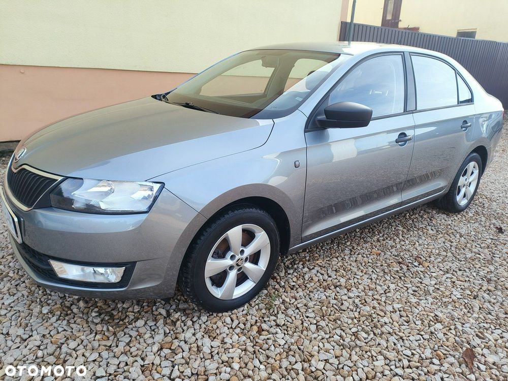 Skoda RAPID - 16