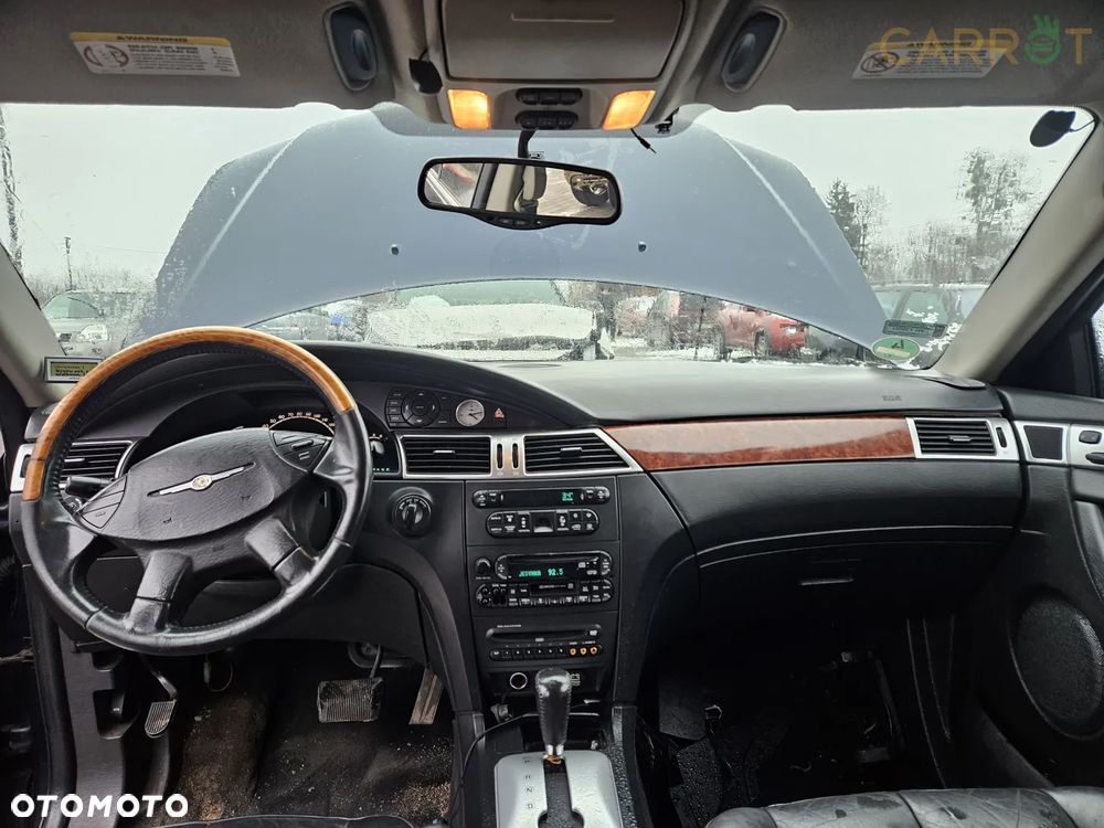 Chrysler Pacifica - 8