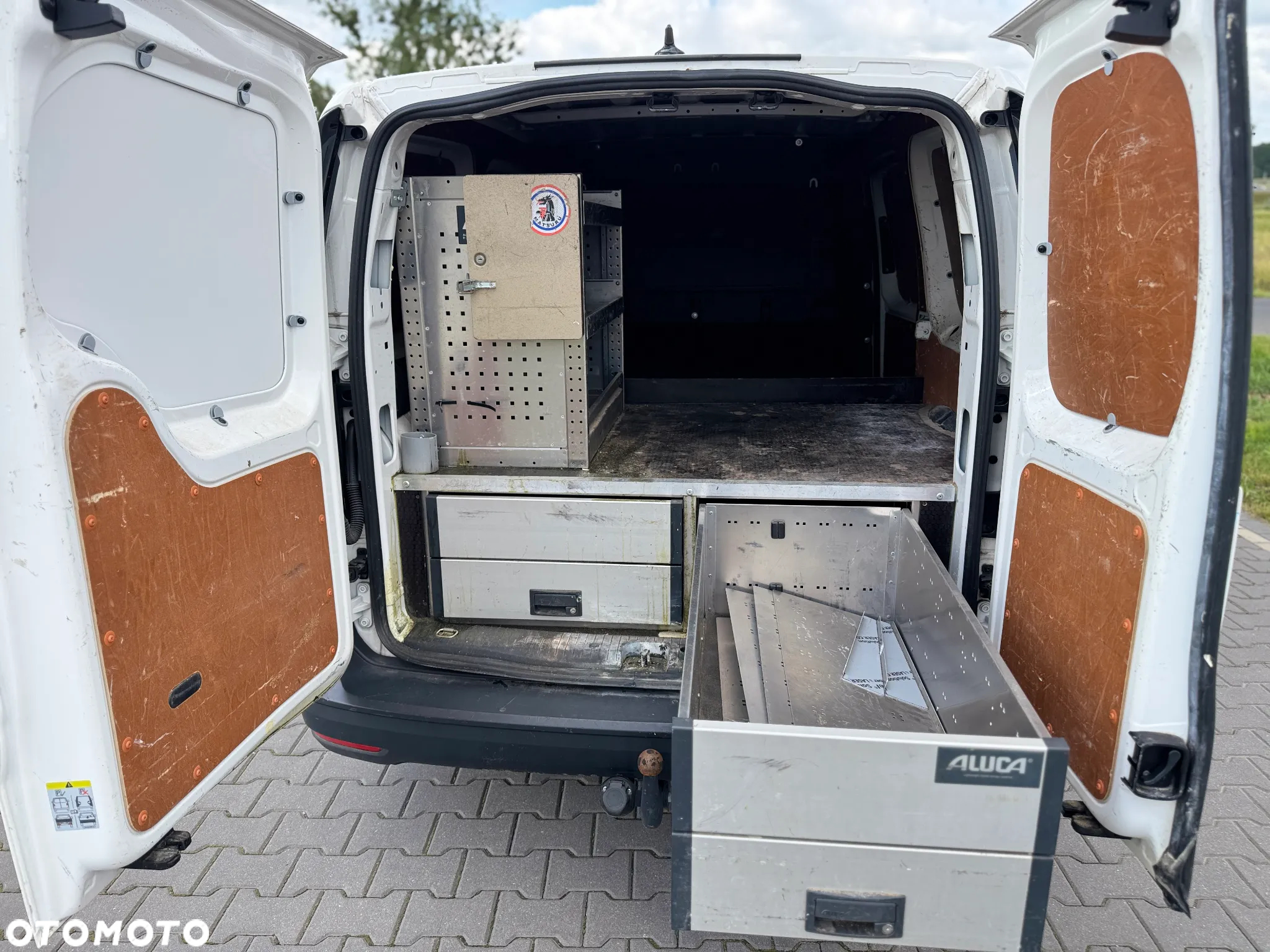 Volkswagen CADDY - 13