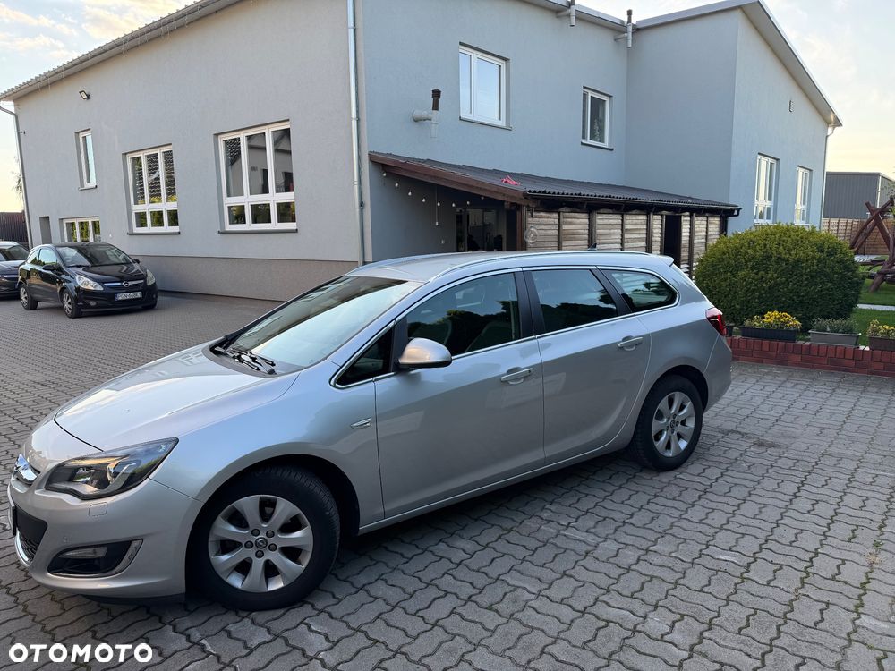 Opel Astra 1.4 T Cosmo - 6