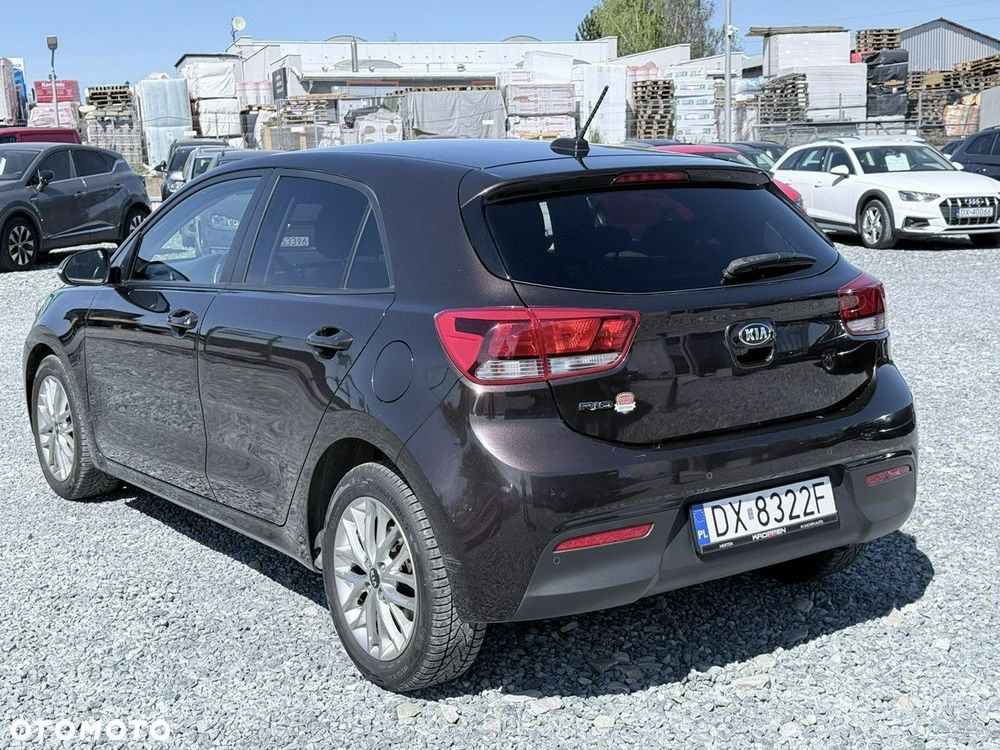 Kia Rio 1.4 XL - 7