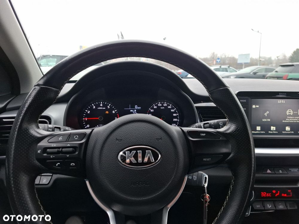 Kia Stonic 1.0 T-GDI L - 21