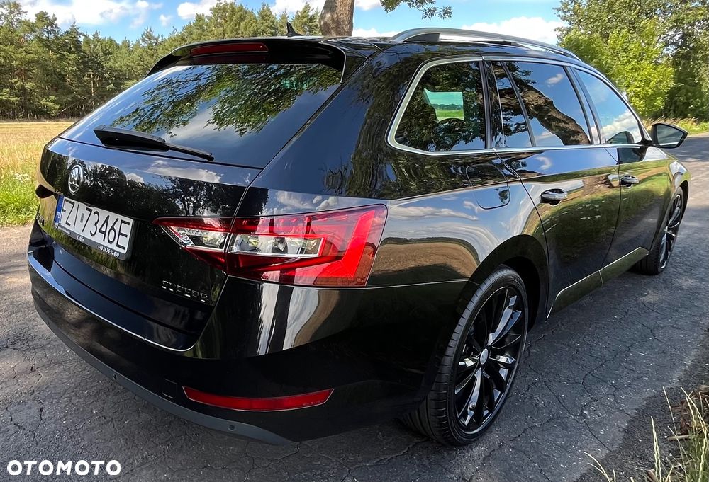 Skoda Superb 2.0 TDI DSG Premium Edition - 7