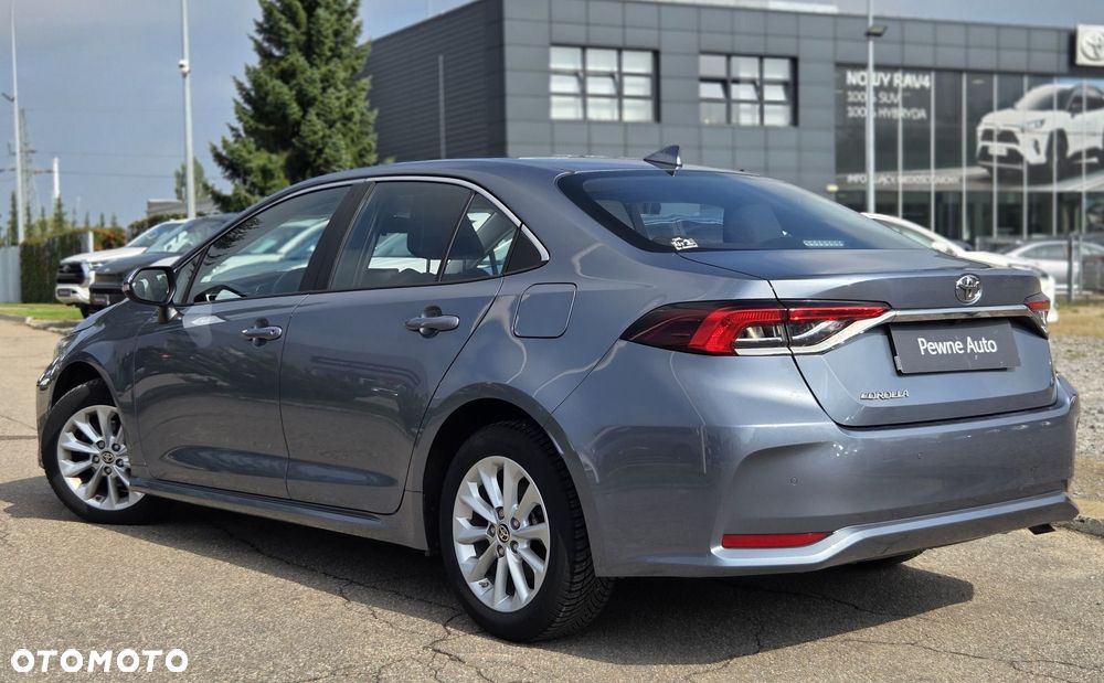 Toyota Corolla - 18