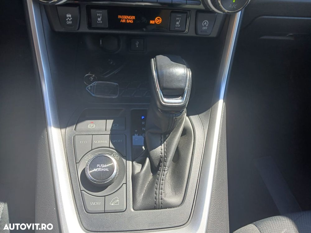 Toyota RAV4 2.0P CVT AWD Dynamic - 16