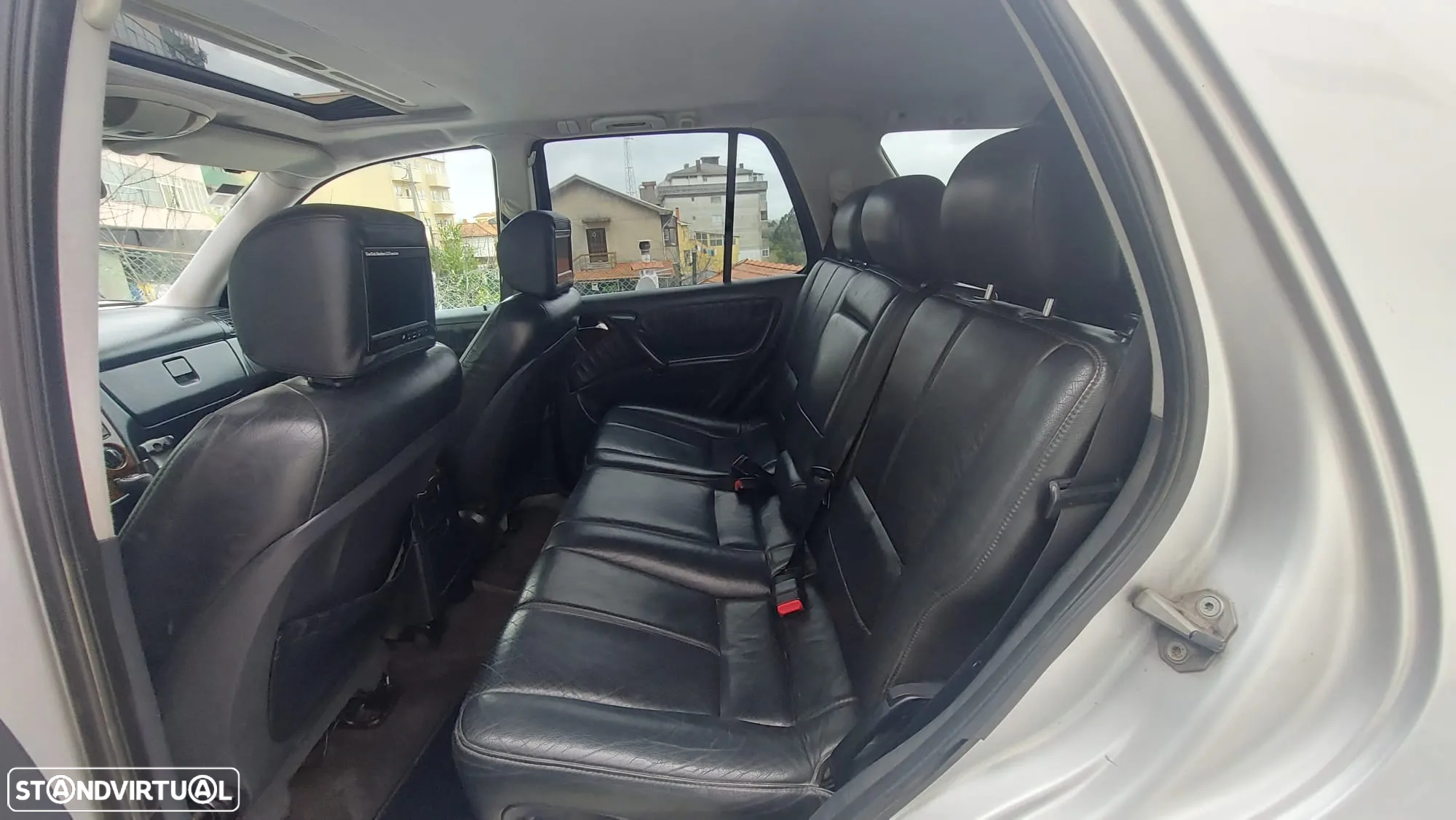 Mercedes-Benz ML 270 - 10