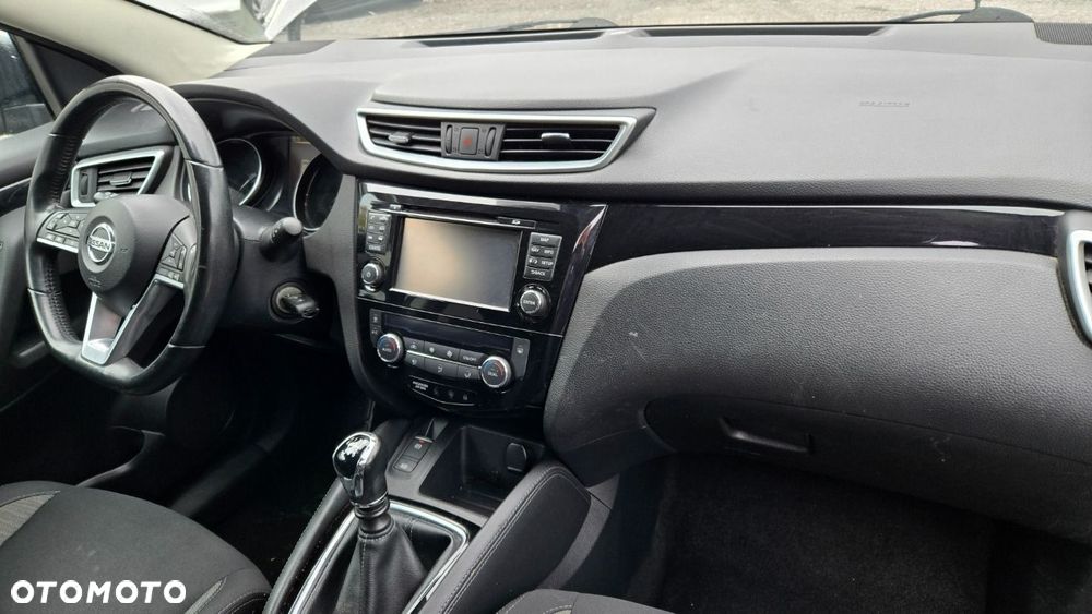 Nissan Qashqai - 24